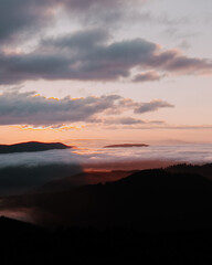 Obraz premium Amazing sunrise in the mountains