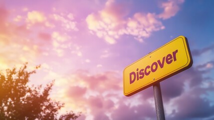 Fototapeta premium Discover Sign under Sky: A vivid image capturing a yellow 