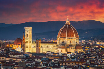 Duomo in Florence, Italy during sunset