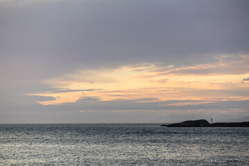 Obraz premium Tranquil Sunset Over Vancouver Island Coastline