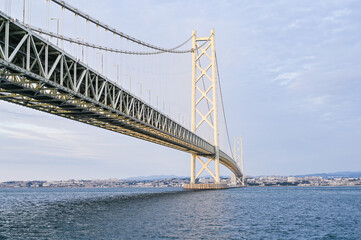 日本兵庫の明石海峡大橋