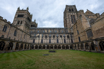 Fototapeta premium Durham Cathedral - Durham, UK
