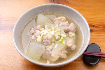 冬瓜の塩こうじ鶏スープ