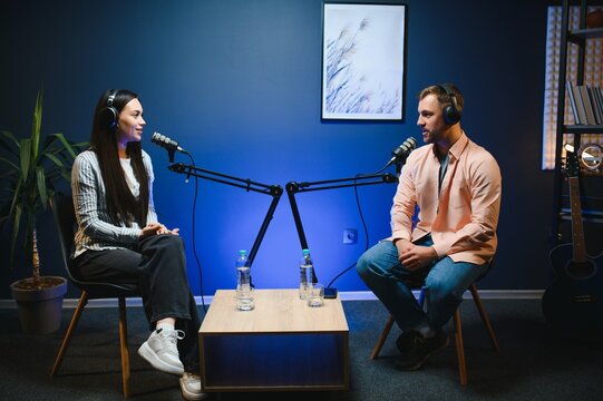 Show host interviewing woman during live stream, talking about fashion and style trends, disagreeing with her opinions. Man arguing with social media celebrity, recording podcast
