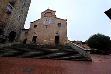  San Gimignano. to malownicze i urokliwe sredniowieczne miasteczko we Włoszech zwane sredniowiecznym Manhatttanem.