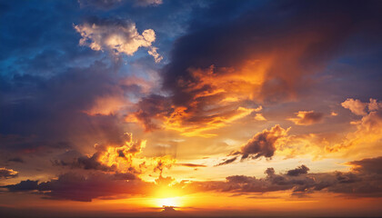 Fototapeta premium Beautiful sunset sky background