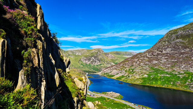 Summer View of Tryfan and Llyn Ogwen from the Summit Trail 2024