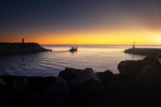 Amanece
