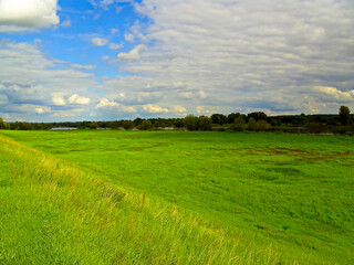 Grenzlandschaft zwischen Deutschland und Polen