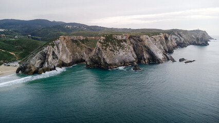 Obraz premium Scenic shoreline of Portugal, Praia da Adraga