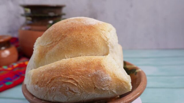 Pan de sal mexicano para acompa&ntilde;ar o rellenar. Comida t&iacute;pica mexicana