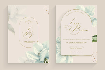 Naklejka premium Aesthetic Wedding Invitation with White Flower Arrangement