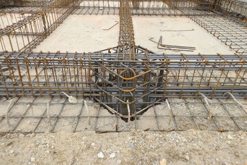 construction of concrete reinforced with steel, and masonry walls, bricks