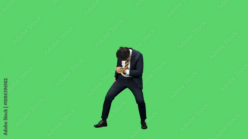 Aufkleber がっかりしてダンスする男性ビジネスパーソンの全身動画　クロマキー合成用グリーンバック映像