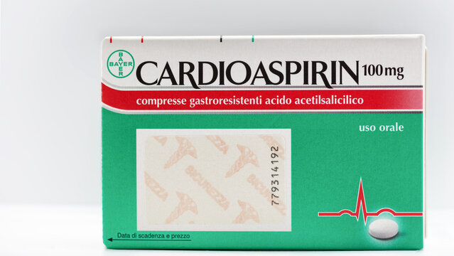 Cardioaspirin ha una funzione antitrombotica ed &egrave; un farmaco che previene la formazione di coaguli di sangue nei vasi sanguigni,Rome, Italy - November 15, 2024