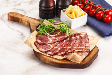Italian pork sausage - prosciutto crudo