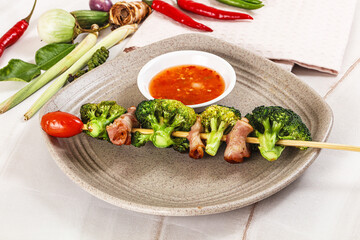 Thai Street foof satay with bacon and broccoli