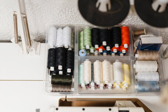 Multi colored threads in workshop