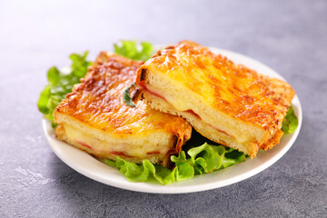 croque monsieur with cheese and ham