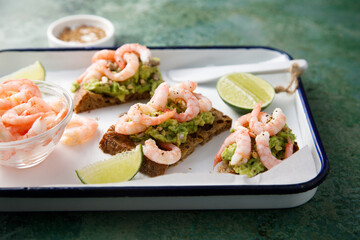 Avocado sandwiches with shrimps