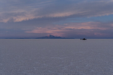 Uyunusi salt flats