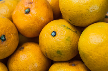 viele Mandarinen Satsuma aus Italien