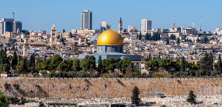 Golden dome of the Al Aqsa Mosque and the Jerusalem skyline as seen from the Mount of Olives