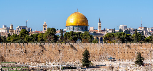Golden dome of the Al Aqsa Mosque and the Jerusalem skyline as seen from the Mount of Olives © Rex Wholster