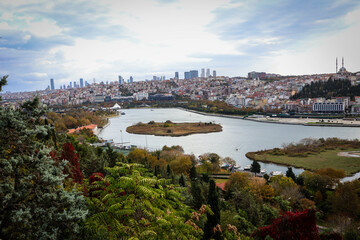 Fototapeta premium stunning view of Istanbul city from Pierre Loti Hill in Istanbul Turkey