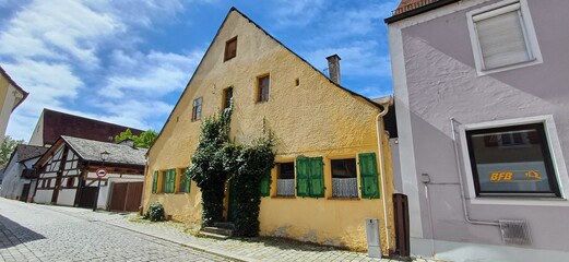 häuser flucht