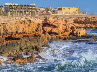 Vega Baja del Segura - Mar revuelto en el litoral de Torrevieja