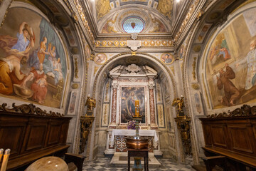 Obraz premium interior of Duomo of San Gimignano also known as Collegiata di Santa Maria Assunta. San Gimignano, Tuscany, Italy.