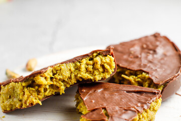 Dubai chocolate bar with pistachio paste and kadaif dough