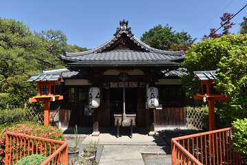 Naklejka premium 戒光寺 弁財天社 京都市東山区泉涌寺山内町