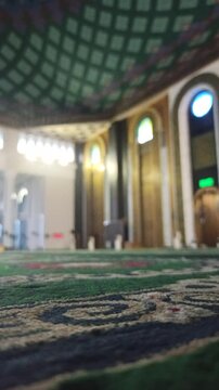 blur and defocused: on mosque