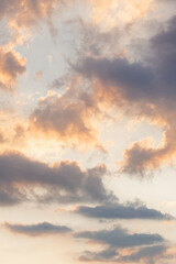 Obraz premium Wolkenblick im Sonnenuntergang