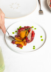 Authentic Dining Moments: Culinary Delights, Drinks, and Atmosphere in a Vibrant Restaurant Setting