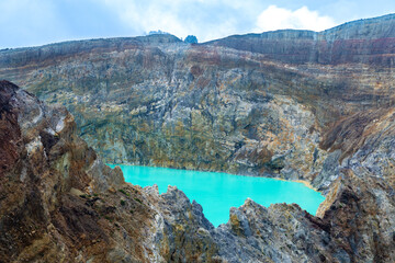 Crater lake Danau Kootainuamuri, Volcano Kelimutu, Island Flores, Indonesia, Southeast Asia.