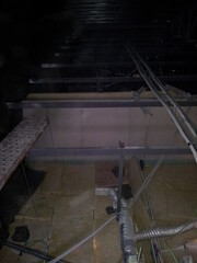 Detalle instalaciones desde el techo