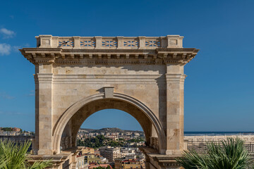 Obraz premium The upper part of the ancient Bastion of Saint Remy in Cagliari, Italy, with the sea in the background