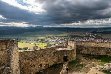 Fototapeta premium Historic Spis Castle: A Medieval Fortress on the Hilltop in Slovakia