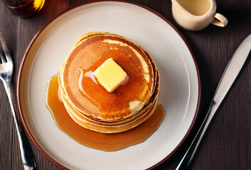 シロップのかかったパンケーキ