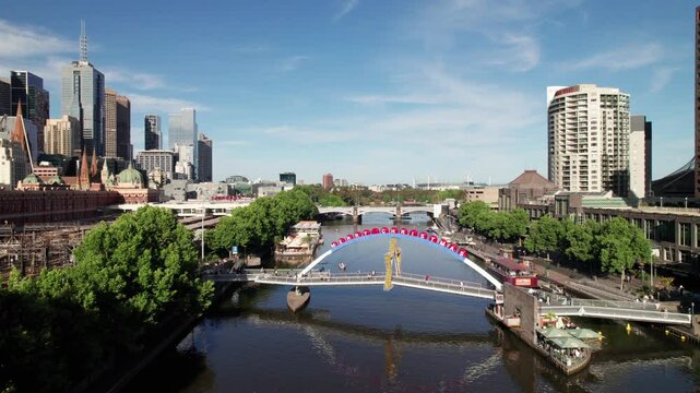 Prince's Bridge at Christmas, Melbourne CBD, Australia. 4K