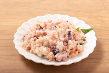 野菜と海鮮のすり身（ほっけ　たこ　いか　鯛）