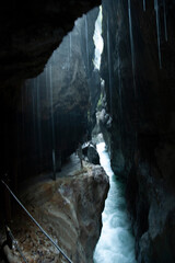 fluss berg fels schlucht