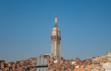 Obraz premium Bright day time view of Makkah Clock Tower, biggest clock in the world