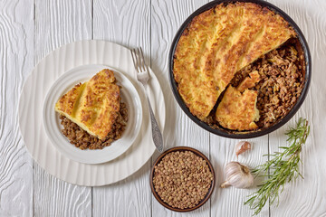 vegan shepherds pie of lentils with mashed potato