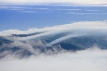 Brume sur les sommets des Vosges