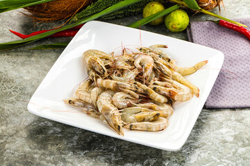 Raw fresh prawn for cooking