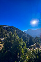 Views of the mountains 